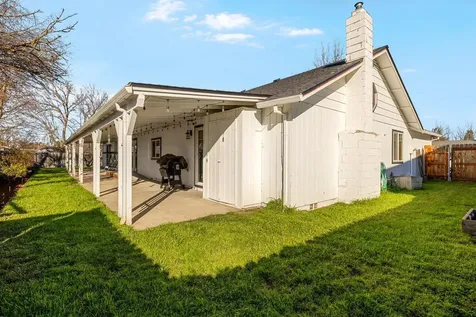 1855 Nancy Avenue Central Point OR 97502