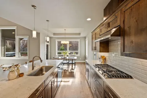 20889 SE Humber Lane Bend OR 97702