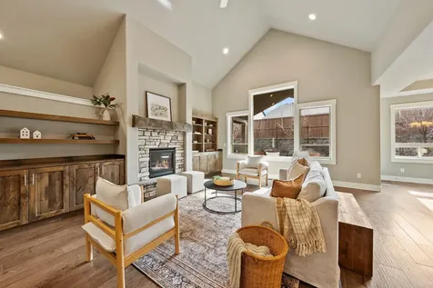 20889 SE Humber Lane Bend OR 97702