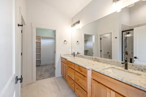 6822 SE Madison Avenue Prineville OR 97754