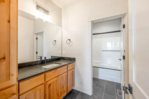 6822 SE Madison Avenue Prineville OR 97754