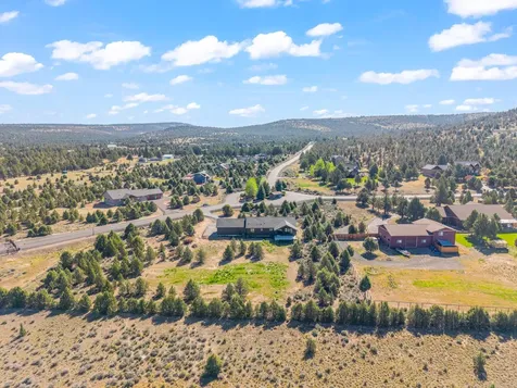 6822 SE Madison Avenue Prineville OR 97754