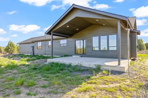6822 SE Madison Avenue Prineville OR 97754