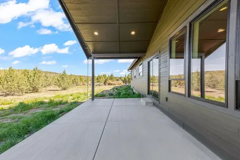 6822 SE Madison Avenue Prineville OR 97754