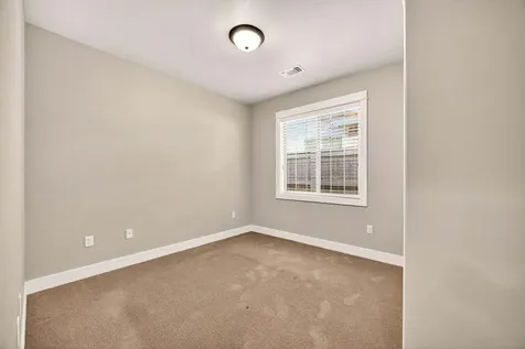 3957 Shamrock Drive Medford OR 97504