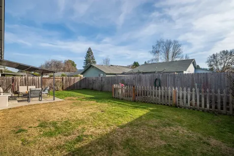 2169 Chambers Lane Grants Pass OR 97526