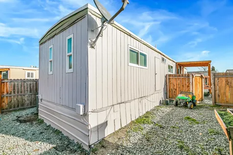 2700 Falcon Street White City OR 97503