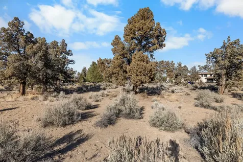 23123 Switchback Court Bend OR 97701