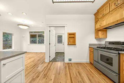 435 Granite Street Ashland OR 97520