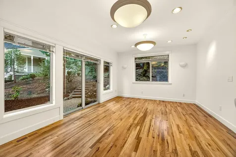 435 Granite Street Ashland OR 97520