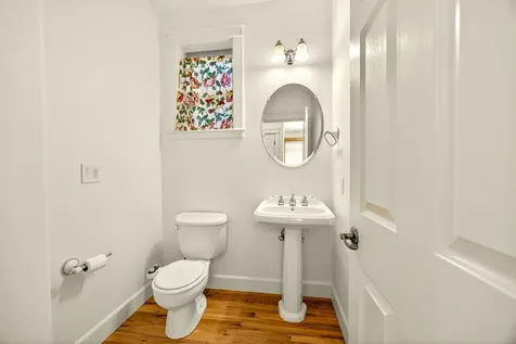 435 Granite Street Ashland OR 97520