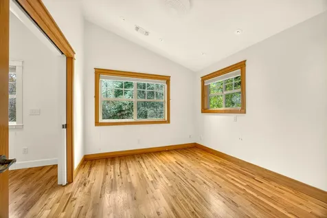 435 Granite Street Ashland OR 97520