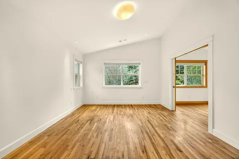 435 Granite Street Ashland OR 97520