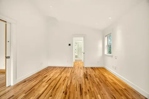 435 Granite Street Ashland OR 97520