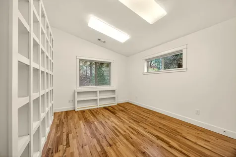 435 Granite Street Ashland OR 97520
