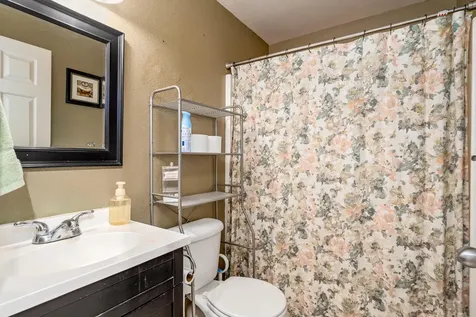 2727 Connell Avenue Medford OR 97501
