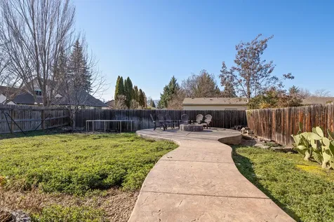 2727 Connell Avenue Medford OR 97501