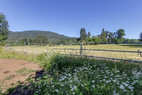 Delight Valley School Road Cottage Grove OR 97424