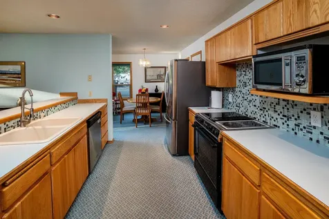55625 Big River Drive Bend OR 97707