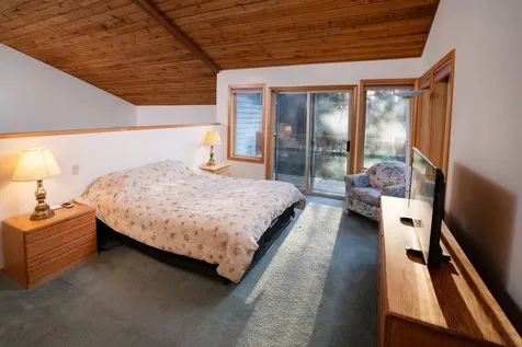 55625 Big River Drive Bend OR 97707