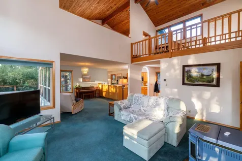 55625 Big River Drive Bend OR 97707