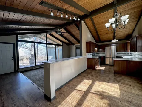 3487 SW Wickiup Avenue Redmond OR 97756