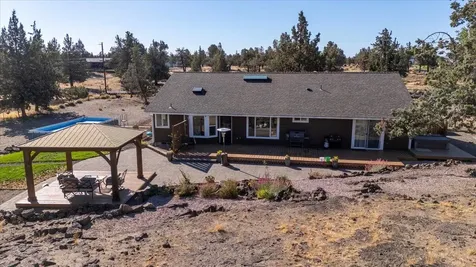 5391 NW Frank Way Redmond OR 97756