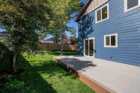 1407 NE Talon Court Bend OR 97701