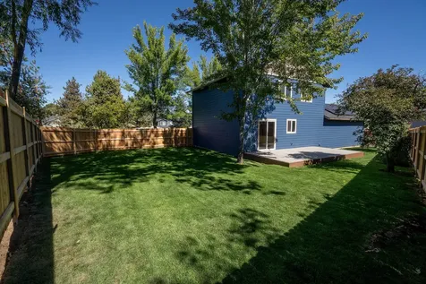 1407 NE Talon Court Bend OR 97701