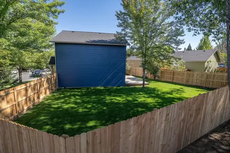 1407 NE Talon Court Bend OR 97701