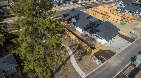 3337 NW Leavitt Lane Bend OR 97703