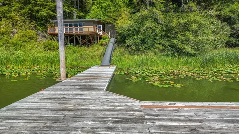 1523 N Tenmile Lakeside OR 97449