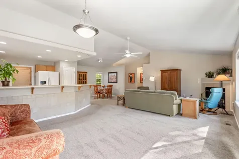 1942 NW Jackpine Place Redmond OR 97756