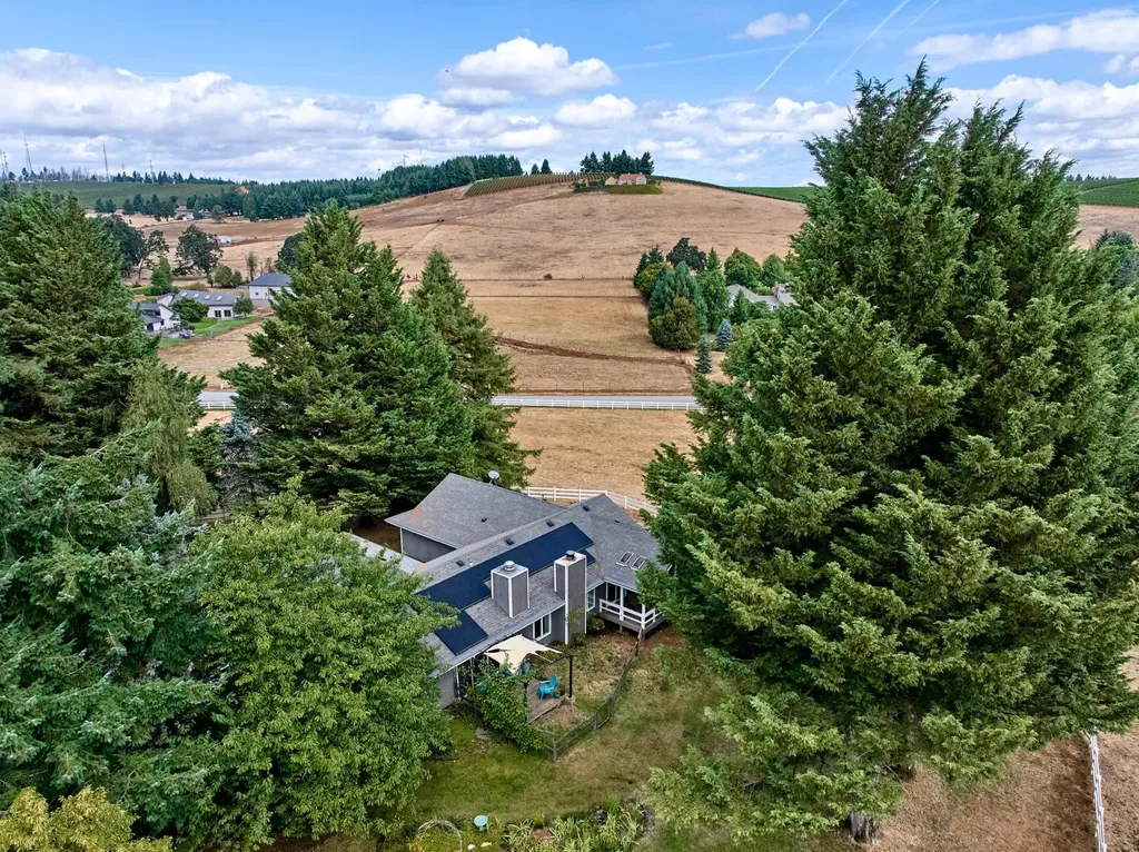 8166 Saghalie Drive S Salem OR 97306