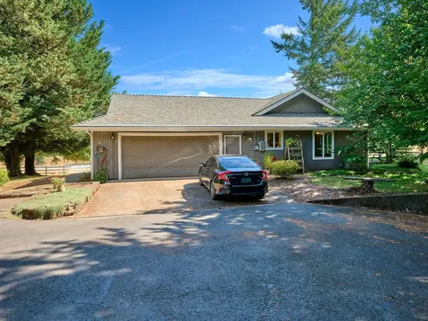 8166 Saghalie Drive S Salem OR 97306