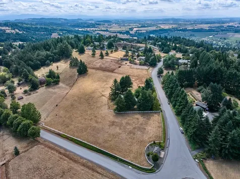 8166 Saghalie Drive S Salem OR 97306