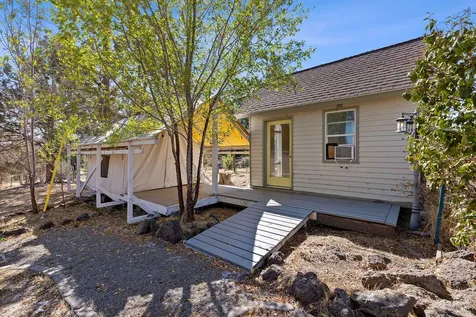 2132 SW Culver Highway Madras OR 97741