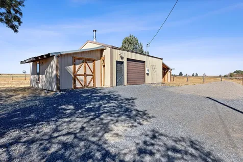 2132 SW Culver Highway Madras OR 97741