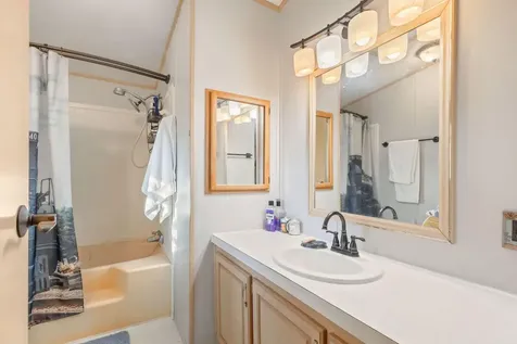 45492 College Street Antelope OR 97001