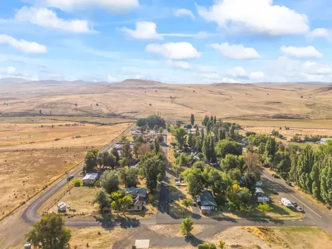 45492 College Street Antelope OR 97001