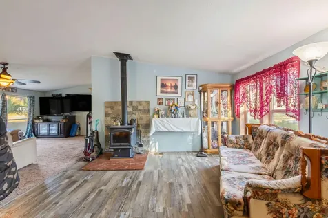 45492 College Street Antelope OR 97001