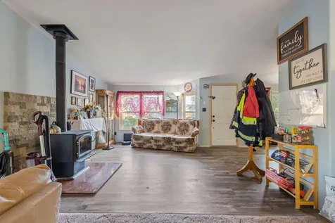 45492 College Street Antelope OR 97001