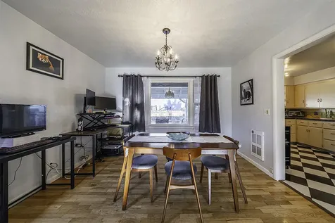 909 S Holly Street Medford OR 97501
