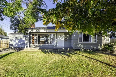 909 S Holly Street Medford OR 97501