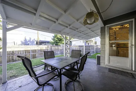 909 S Holly Street Medford OR 97501