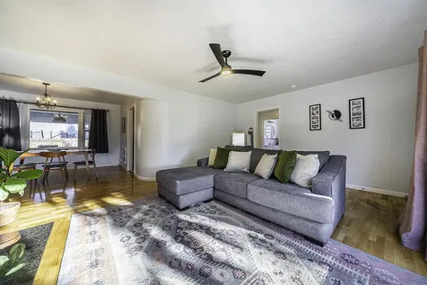 909 S Holly Street Medford OR 97501