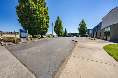 2090 Commerce Drive Medford OR 97504