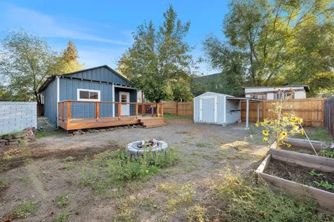 135 SE Roosevelt Avenue Bend OR 97702