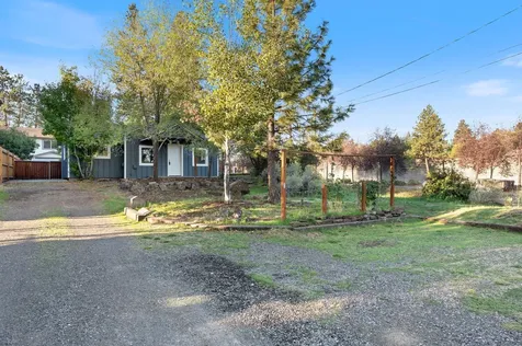 135 SE Roosevelt Avenue Bend OR 97702