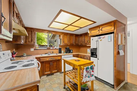 1337 NW Gilbert Way Grants Pass OR 97526